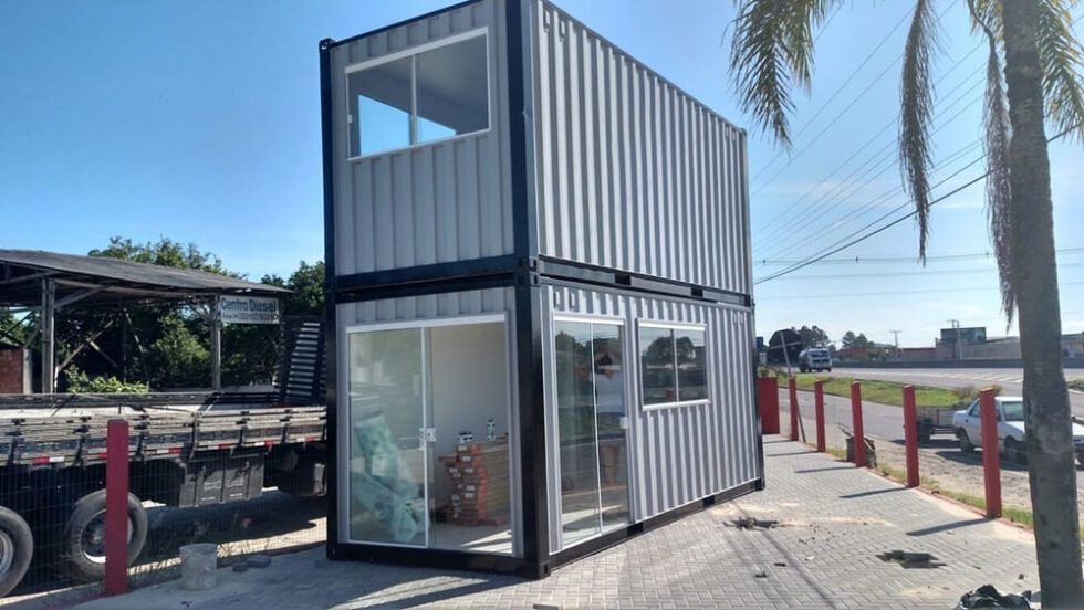 Projetos Escritórios para Show Room - Moducon Containers